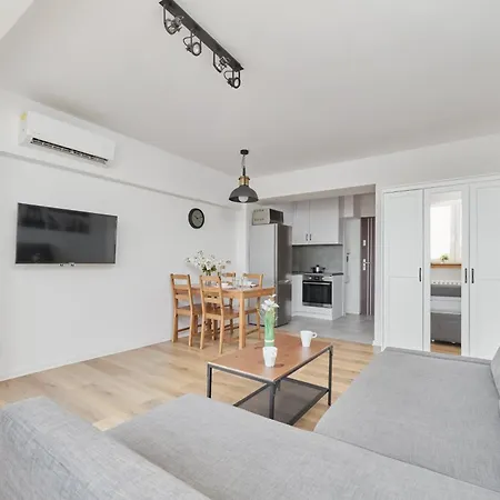 Cozy With Amazing View Of The By Renters Apartmán
